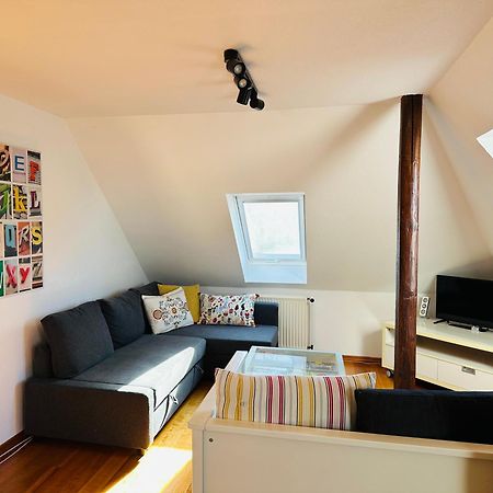 Apartments Braunschweig - Charlys Home - Kueche - Fachwerk - Familie Ngoại thất bức ảnh