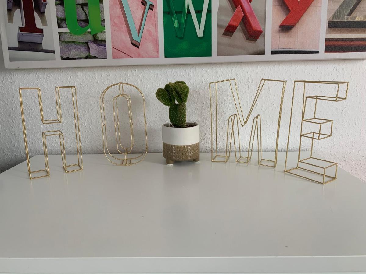Apartments Braunschweig - Charlys Home - Kueche - Fachwerk - Familie Ngoại thất bức ảnh