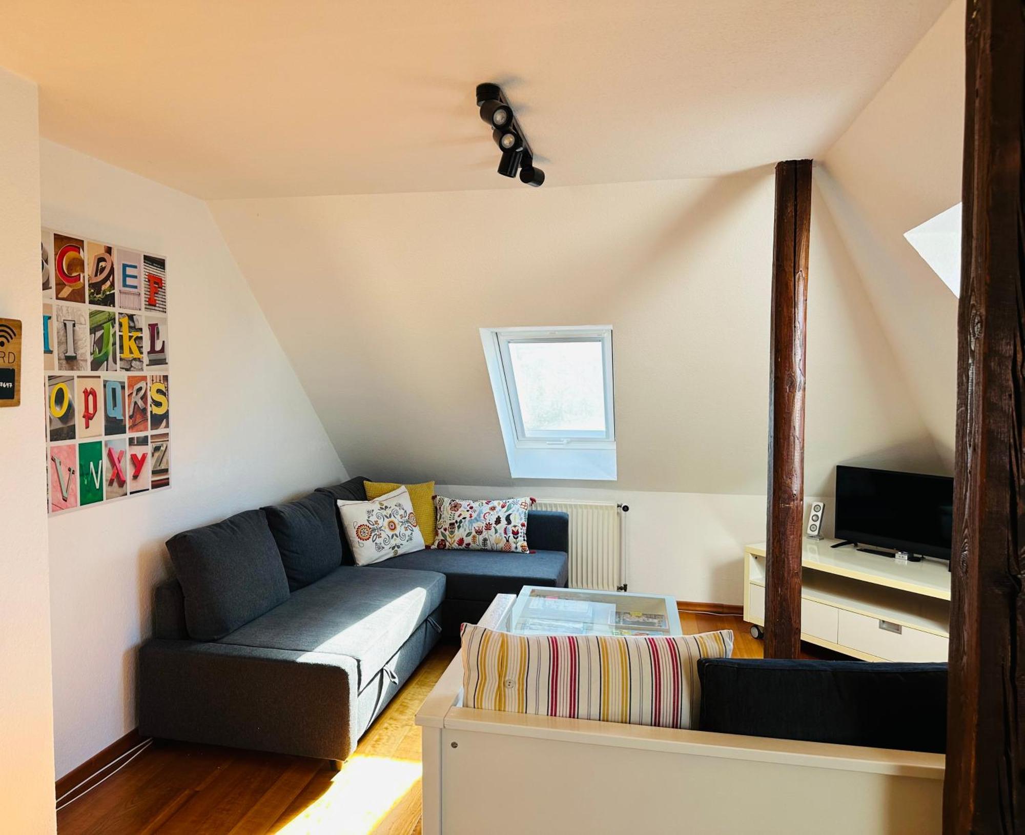 Apartments Braunschweig - Charlys Home - Kueche - Fachwerk - Familie Ngoại thất bức ảnh