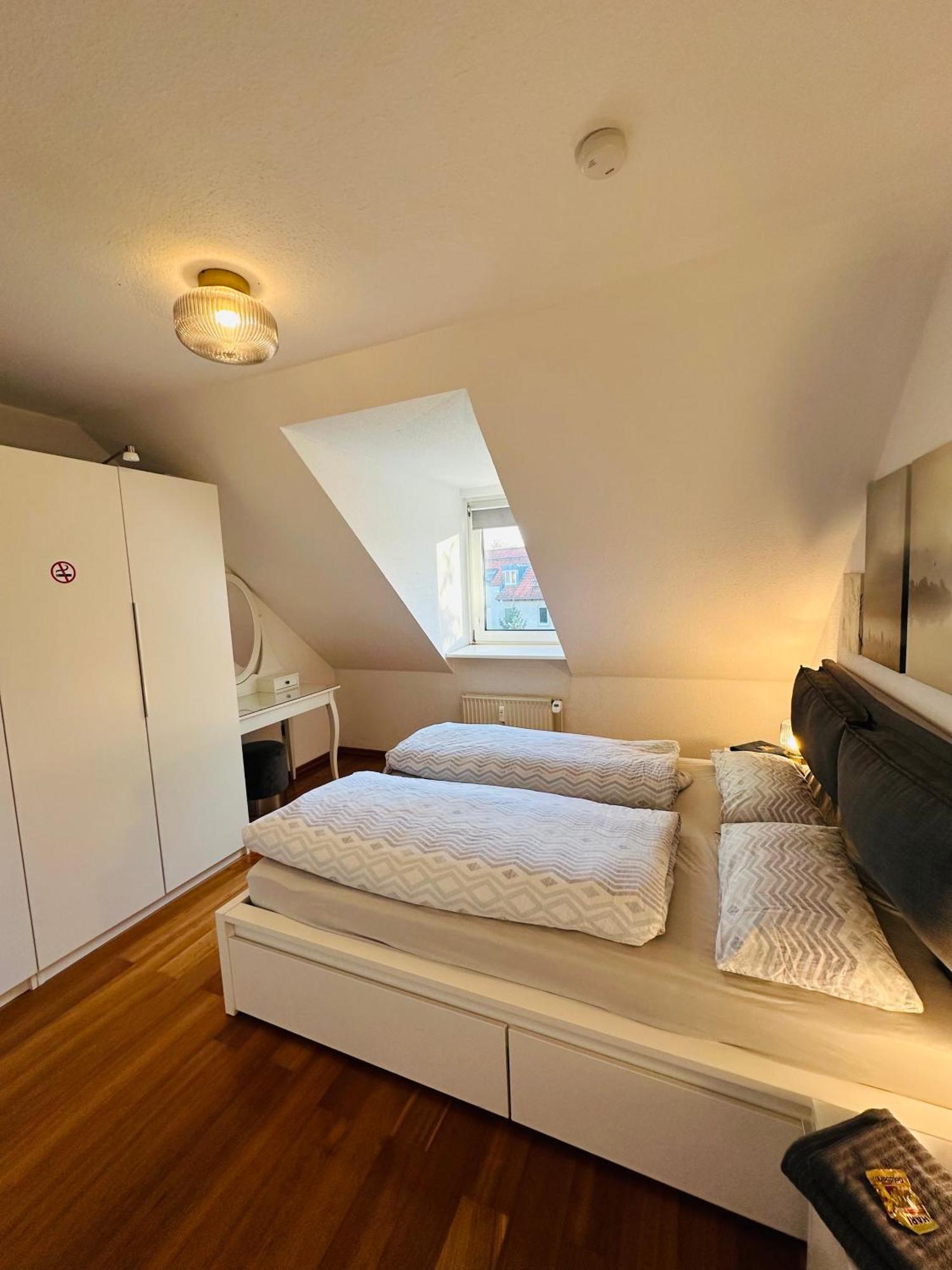 Apartments Braunschweig - Charlys Home - Kueche - Fachwerk - Familie Ngoại thất bức ảnh